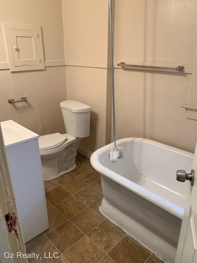 Foto del edificio - 3 br, 1 bath House - 4335 Belmar Ave