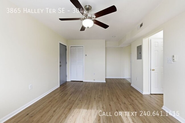 Foto del edificio - 3865 Halley Terrace SE
