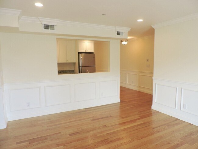 Foto del edificio - 153 Sumner St