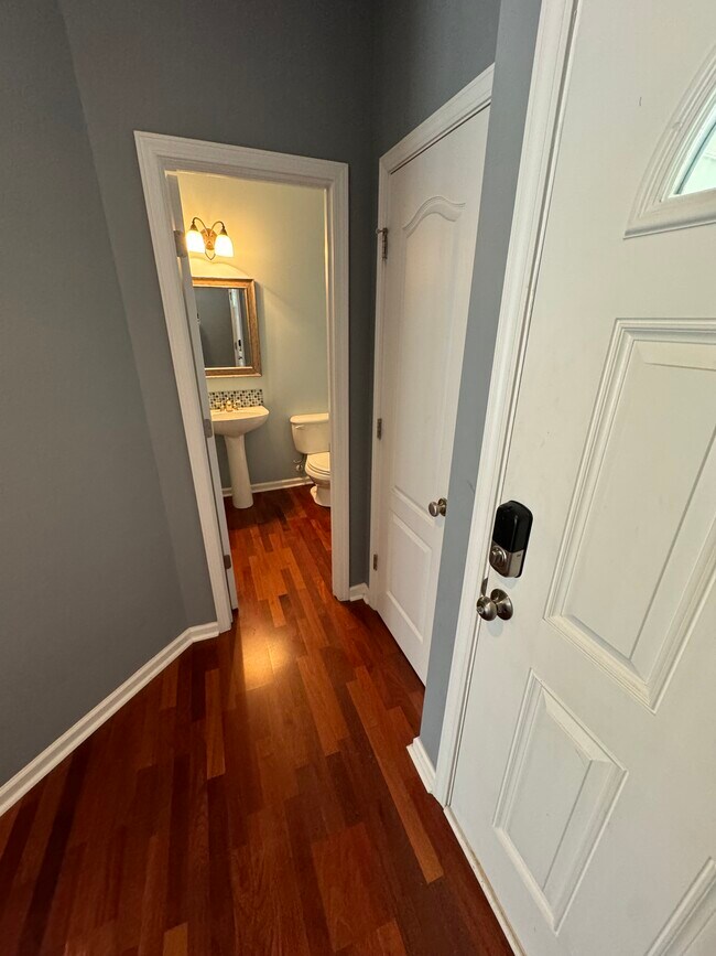 Foto del edificio - 119 Pine Walk Dr