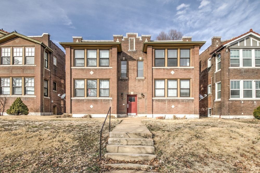 Primary Photo - 4155 Shaw Blvd - 2 FL