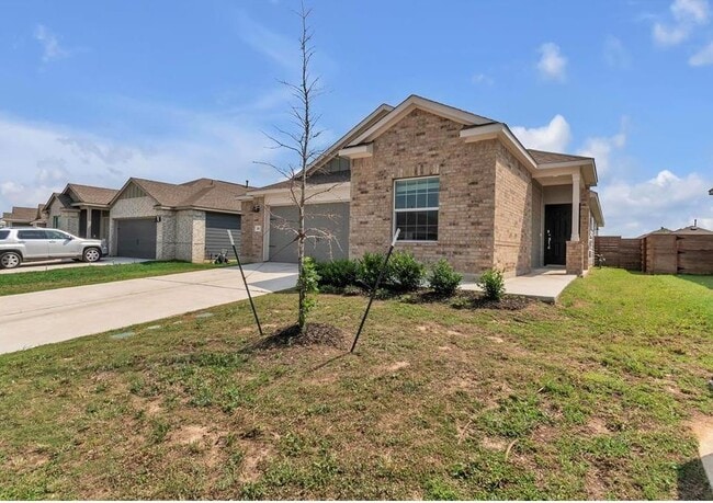 Building Photo - 240 Madrid