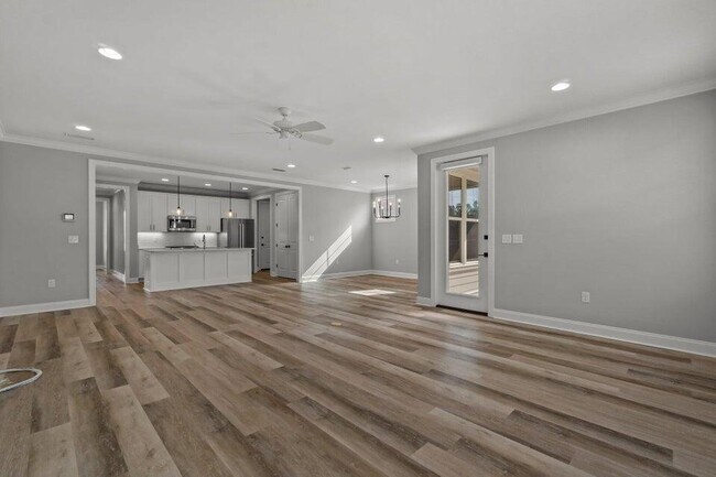 Foto del edificio - 76 Conifer Ct