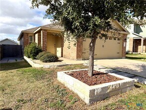 Building Photo - 216 Star Pass