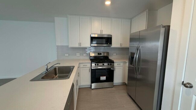 Building Photo - 464 San Miguel Crk Dr