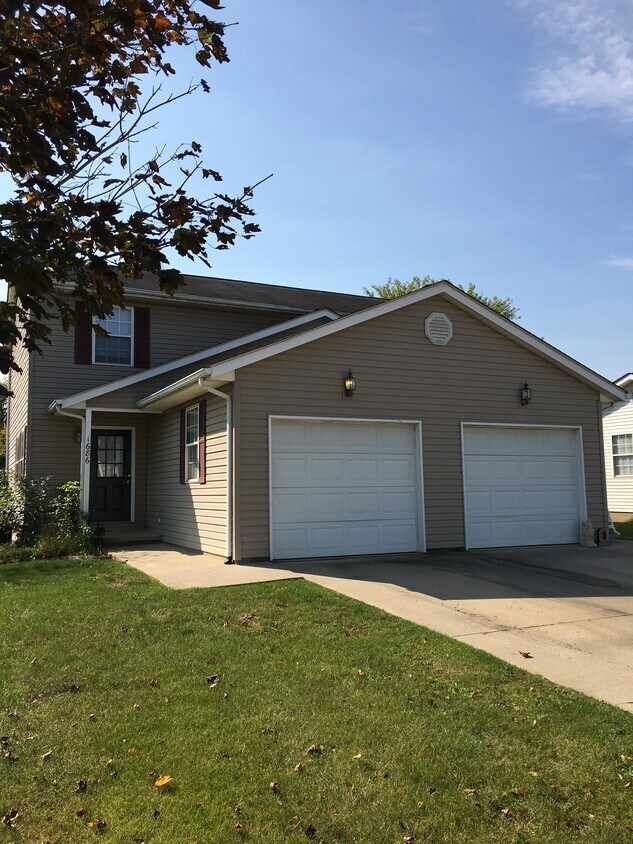 1686 Ridgeview Ct Unit 1686, Lancaster, OH 43130 Apartments in