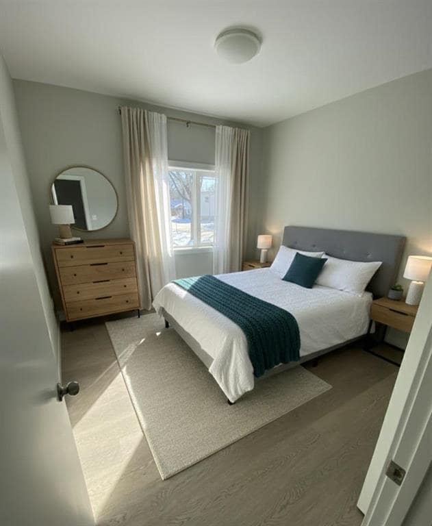 Building Photo - 718 Kylemore Ave