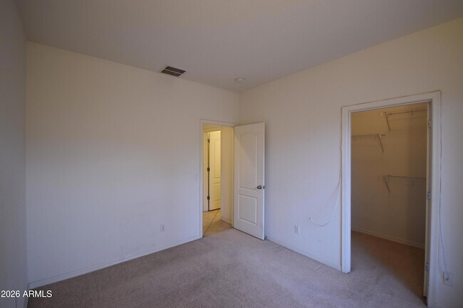 Foto del edificio - 7117 N 73rd Dr