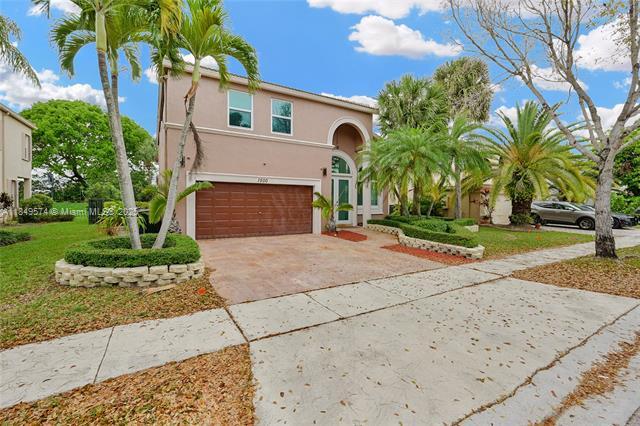 Building Photo - 1500 SW 171st Ter