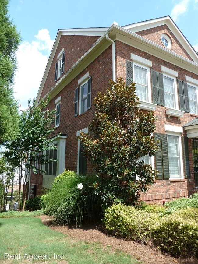 Building Photo - 6208 Carriage Gate Ln SE