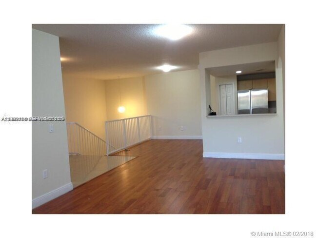 Foto del edificio - 6740 NW 114th Ave