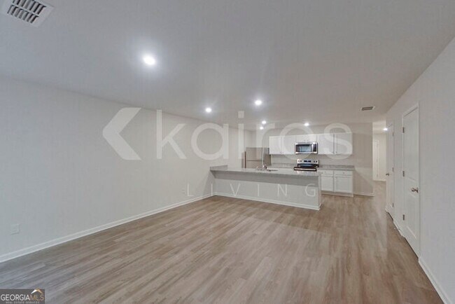 Foto del edificio - 373 Ironwood Ct