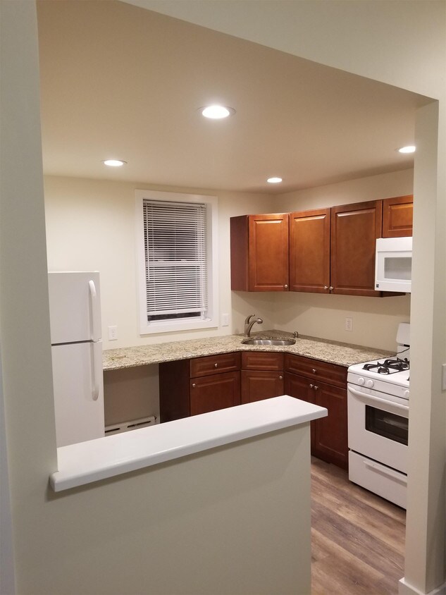 31 Pearl St, Kerhonkson, NY 12446 Townhome Rentals in Kerhonkson NY