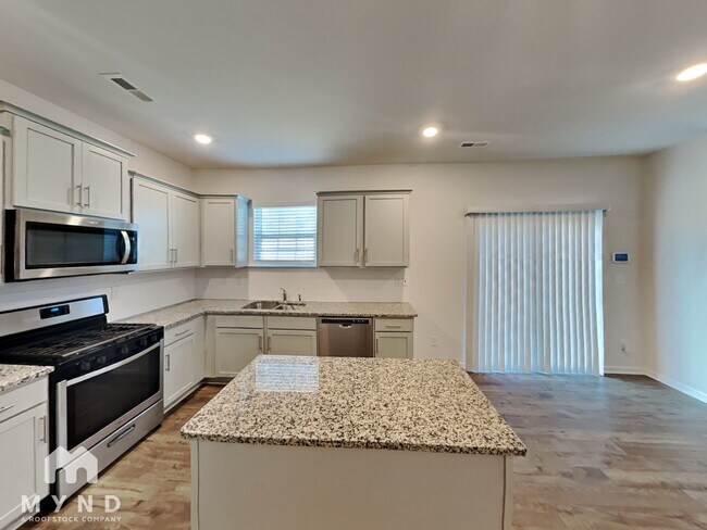 Foto del edificio - 127 Neill Estate Ln