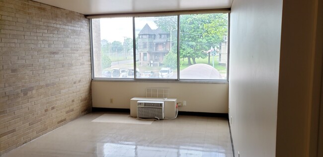 Foto del edificio - 200 High Ave SW