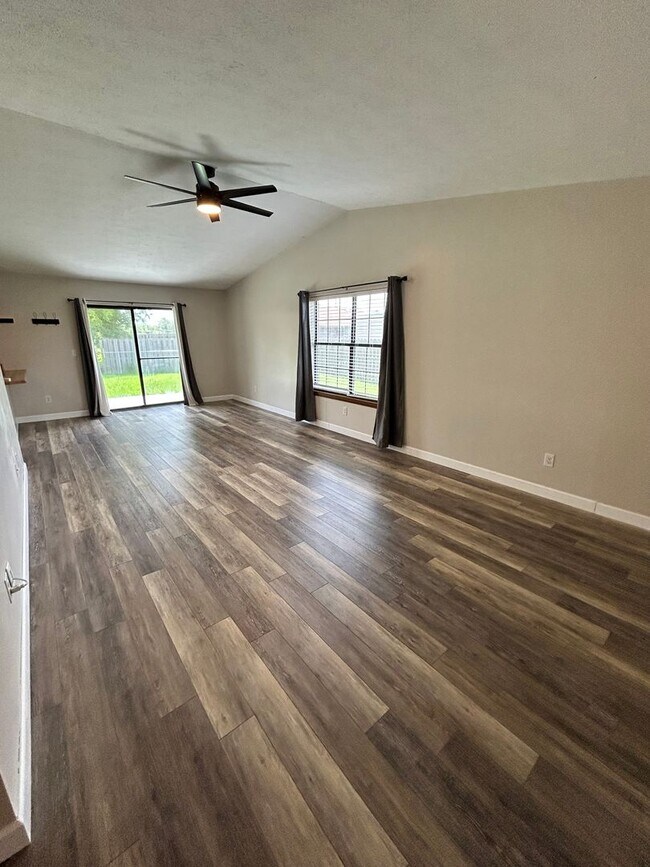 Foto del edificio - 249 Hannover Cir