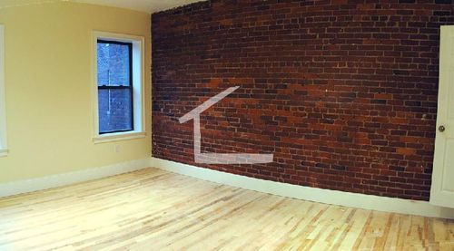 Foto del edificio - 1203 Beacon St