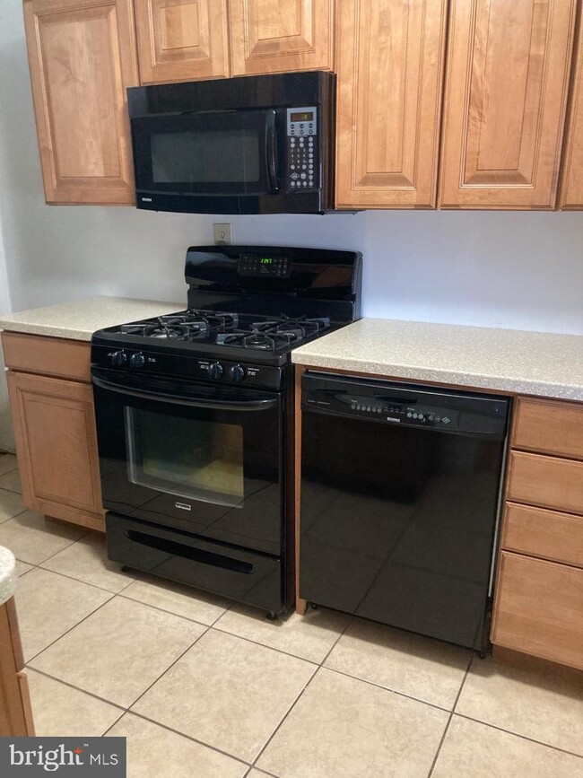 Foto del edificio - 8616 Pleasant Plains Rd
