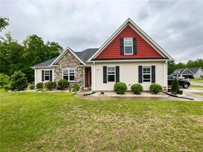 Building Photo - 233 Fairfax Dr