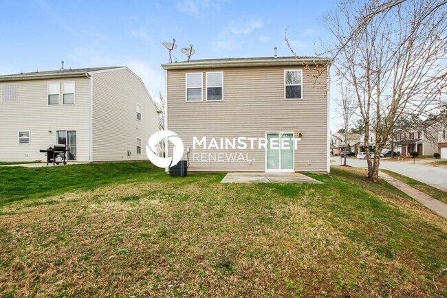 Foto del edificio - 5 Bedroom Pet-Friendly Home in Charlotte, ...
