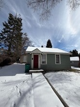 Building Photo - 1925 Siskiyou St
