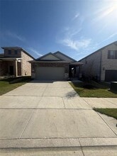 Building Photo - 615 Hemingway Ln