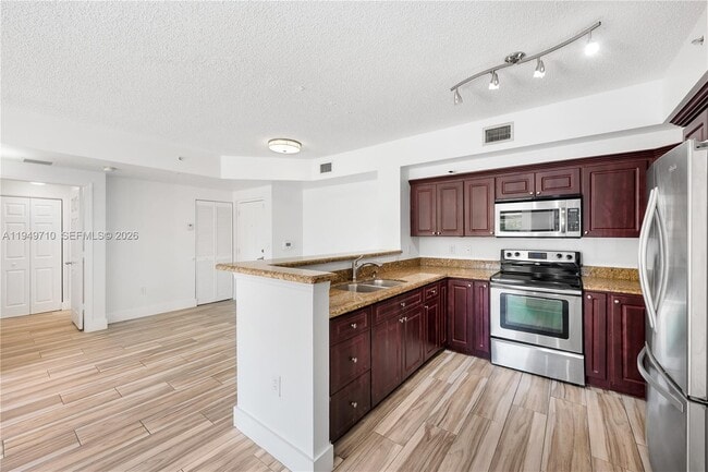 Foto del edificio - 2200 E Preserve Way