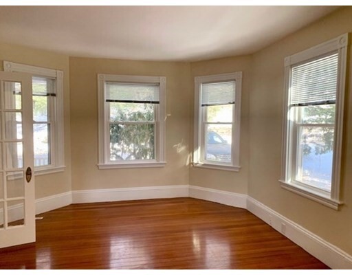Primary Photo - 123 Cypress St