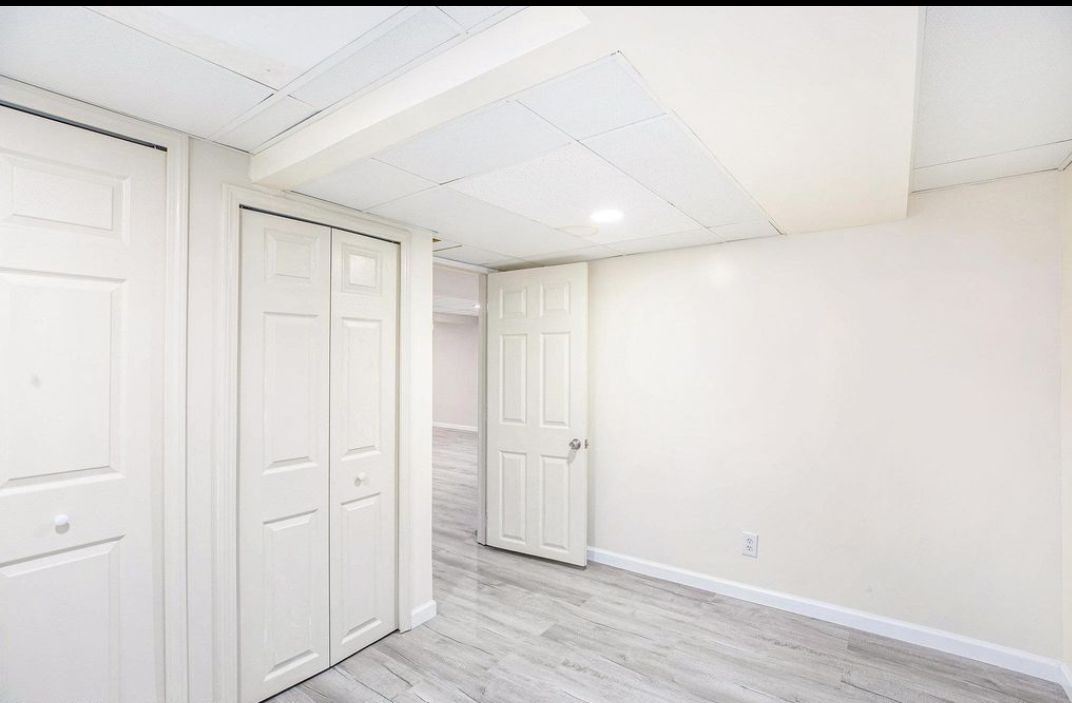 Foto principal - 5055 Scarsdale Dr