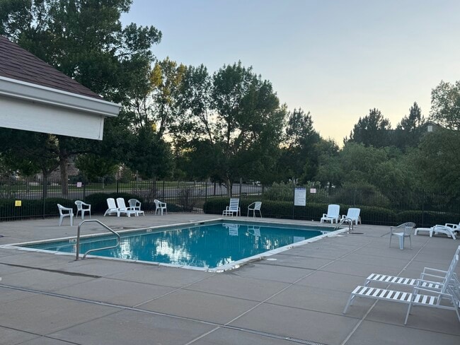 Photo - 4715 Hahns Peak Dr (Loveland, CO) Apartment