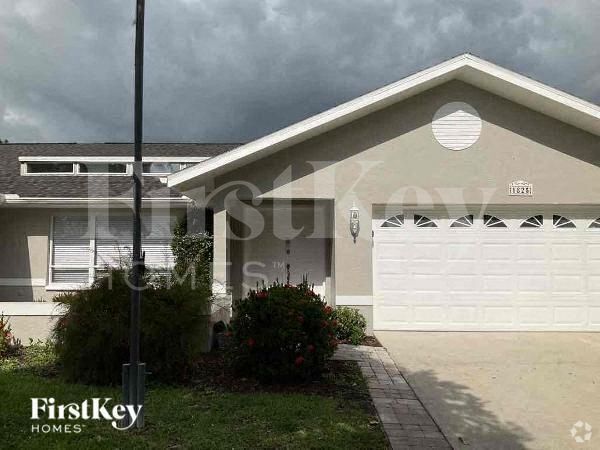 Building Photo - 1825 SW 8th Ct