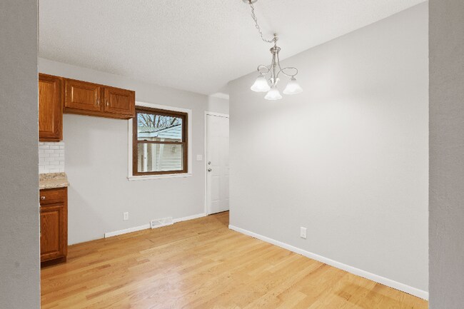 Foto del edificio - 240 Wiley Blvd NW
