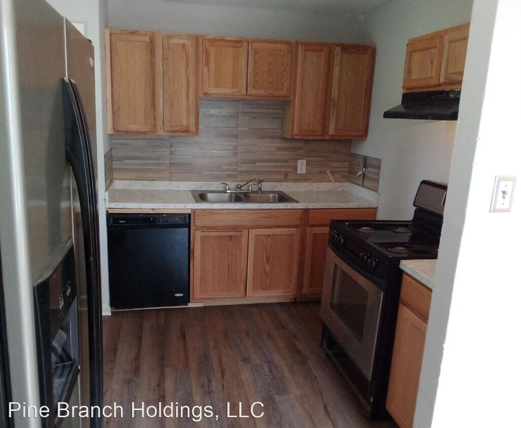 Primary Photo - 2 br, 1 bath House - 149 Hubbard