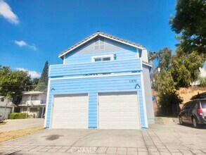 Building Photo - 11275 San Mateo Dr