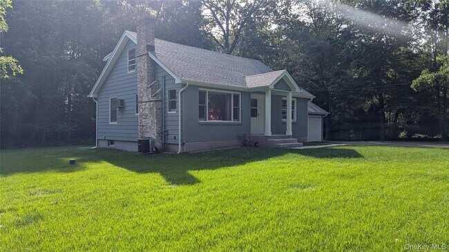 Foto del edificio - 362 Strawtown Rd