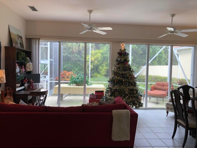 Foto del edificio - 4779 Orchard Ln