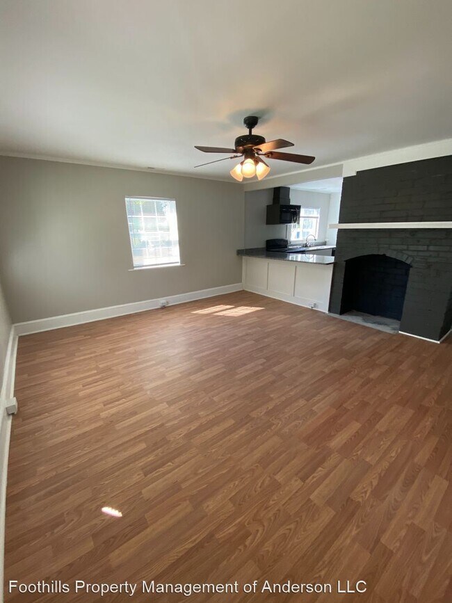 Foto del edificio - 2 br, 1 bath House - 122 Ashley Ave