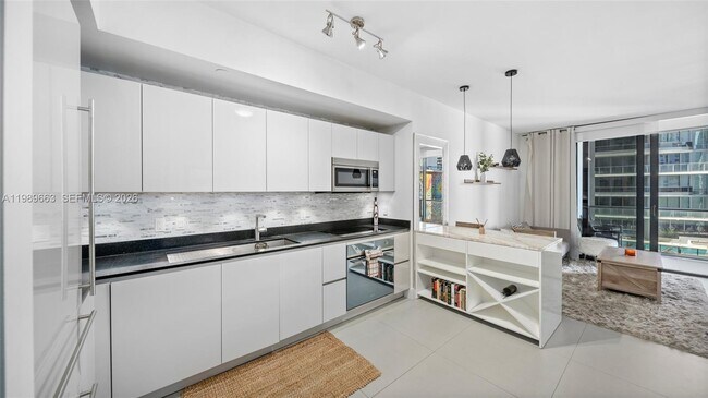 Foto del edificio - 1010 Brickell Ave