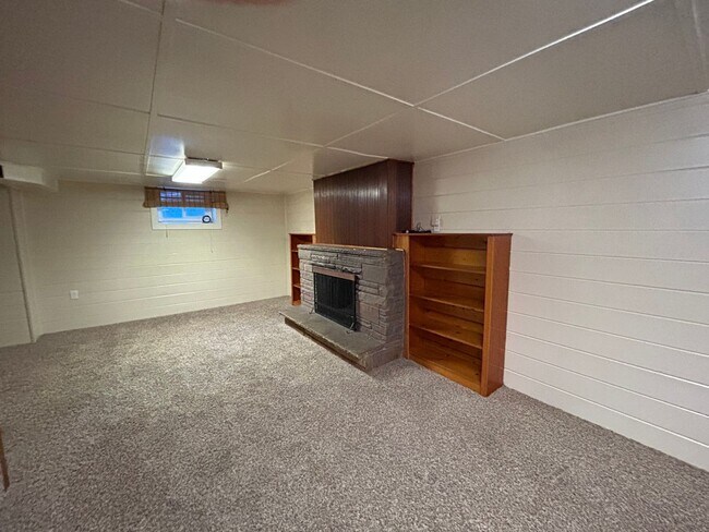 Foto del edificio - Berneau Orem Duplex