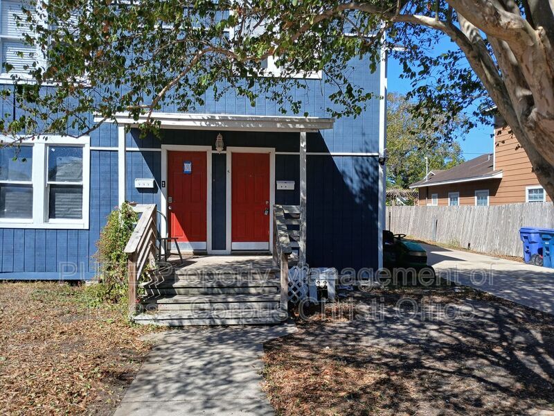 Primary Photo - 706 Louisiana Ave