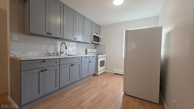 Foto del edificio - 725 Joralemon St