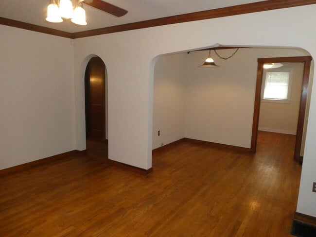 Foto del edificio - Charming Home Downtown