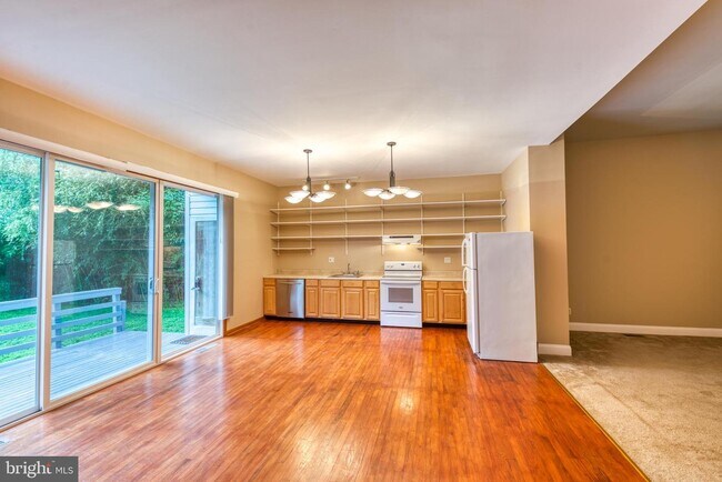 Foto del edificio - 317 Adahi Rd SE