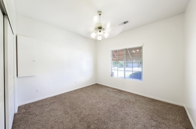 Building Photo - 9802 Bourbon Rose Ct