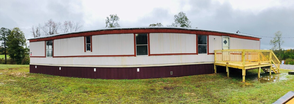 Foto principal - Newly remodeled 2 BDR / 1 BA