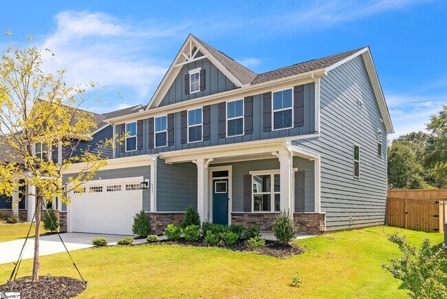 Building Photo - 737 Lady Fern Dr