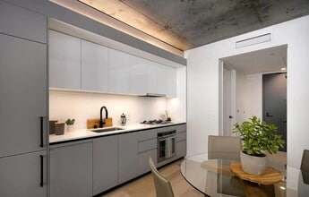 Building Photo - 960 Market St