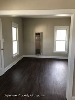 Foto del edificio - 622 W 9th St