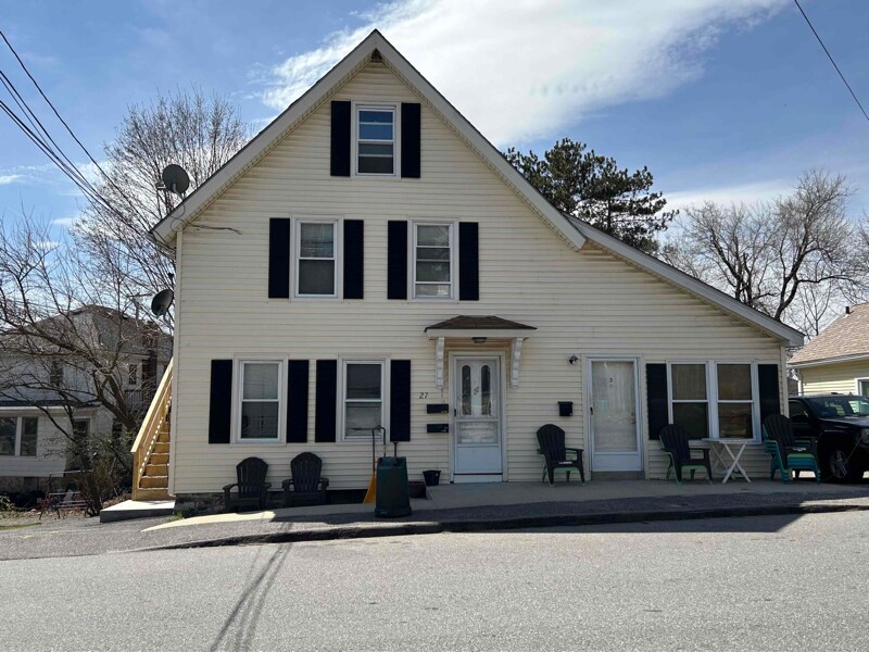 27 East St Unit 2, Milford, MA 01757 Room for Rent in Milford, MA
