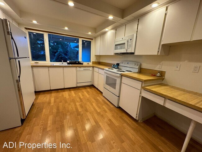 Foto del edificio - 3 br, 2.5 bath House - 2900 NW 154th Ave